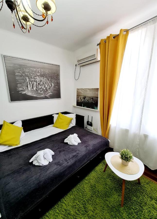 Central Old City Center Studio Universitate Coltea - Cav9 Букурещ Екстериор снимка