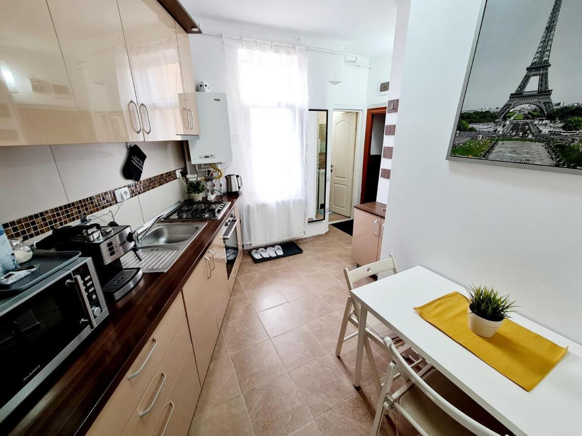 Central Old City Center Studio Universitate Coltea - Cav9 Букурещ Екстериор снимка