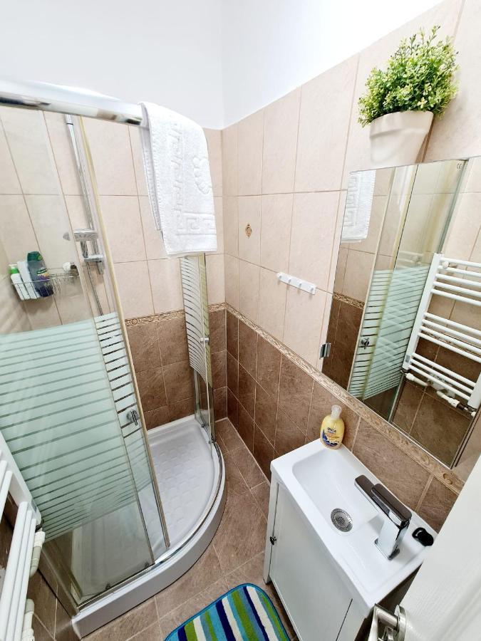Central Old City Center Studio Universitate Coltea - Cav9 Букурещ Екстериор снимка