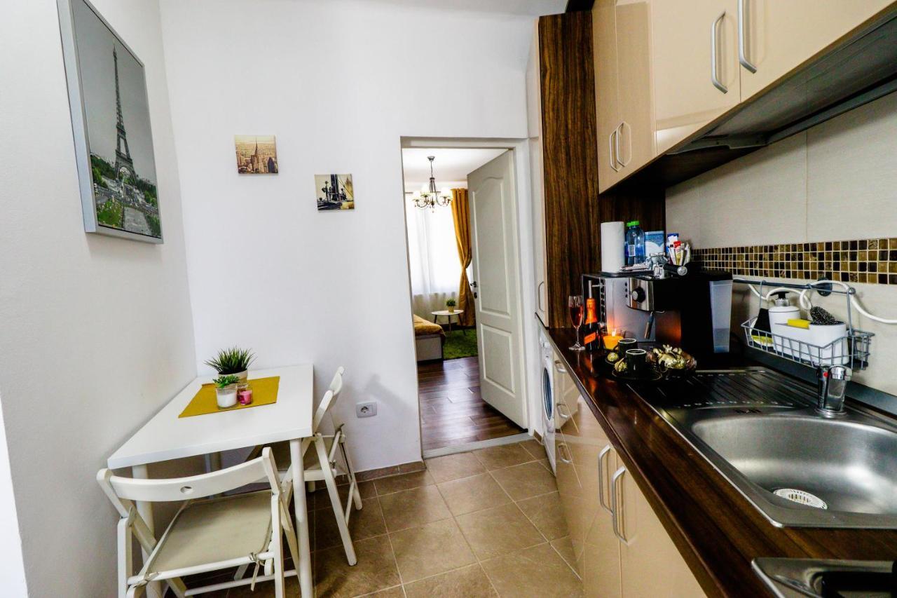 Central Old City Center Studio Universitate Coltea - Cav9 Букурещ Екстериор снимка